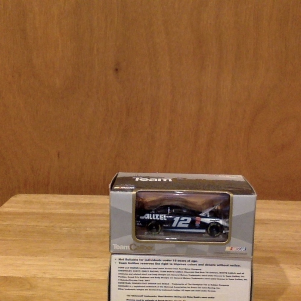 Nascar Die Cast #12 Ryan Newman Alltel